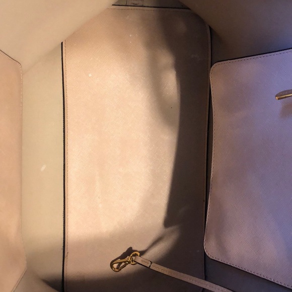 Blush Michael Kors tote - Picture 2 of 3